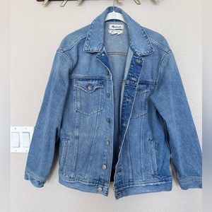 Madewell oversized trucker jean jacket, size small, minimally worn